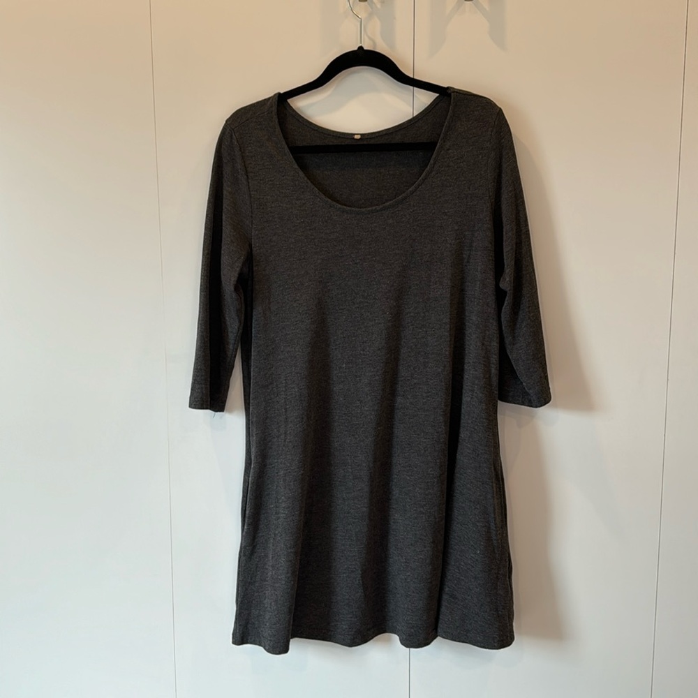 Grey long sleeve dress